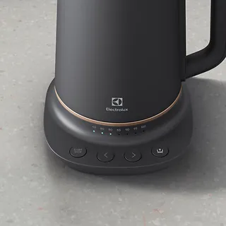 Electrolux Czajnik bezprzewodowy Explore 7 E7K1-6BP