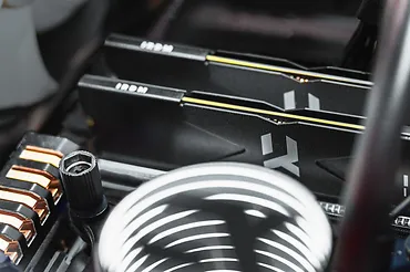 GOODRAM Pamięć DDR5 IRDM 16GB(1*16GB)/8000 CL36 czarna