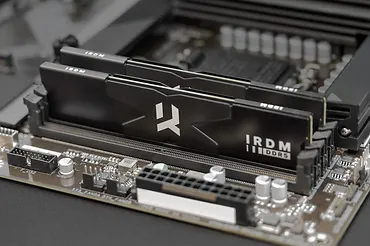 GOODRAM Pamięć DDR5 IRDM 32GB(2*16GB)/8000 CL36 czarna