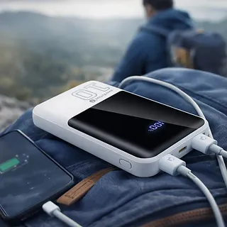 everActive Powerbank 10 000 mAh 2X USB 1X USB-C 22,5W QC4.0 wyświetlacz LED