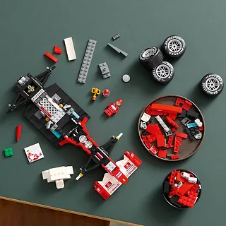 LEGO Klocki Icons 11375 Ferrari F2004 i Michael Schumacher