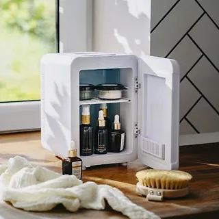 Adler Mini lod&oacute;wka 4l biała AD 8084